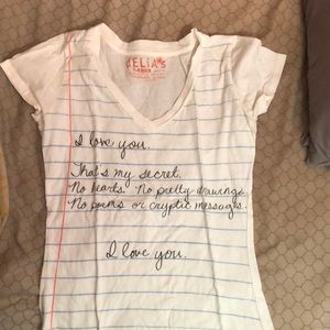 V-neck graphic t-shirt